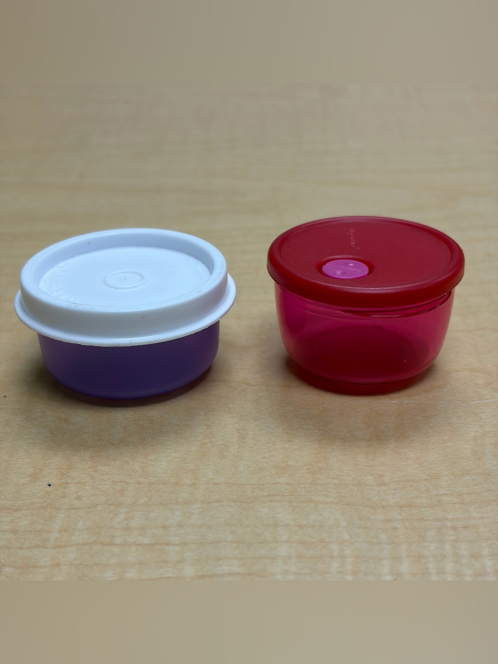 Lot of 2: Vintage Mini Tupperware, Rock N Serve, Smidget